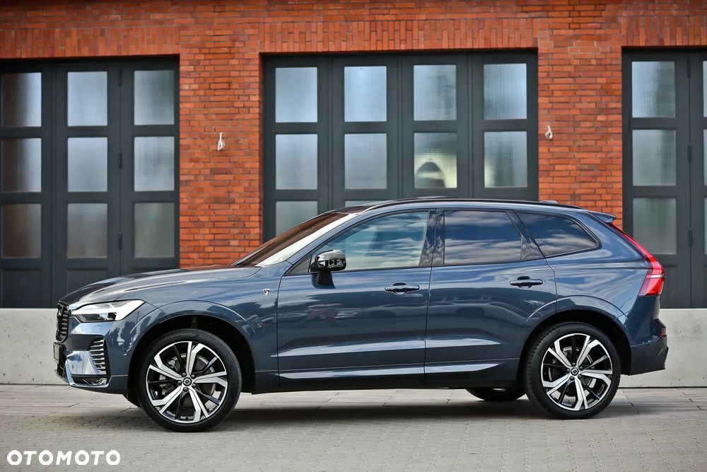 Volvo XC 60 B4 D AWD Ultimate Dark - 8