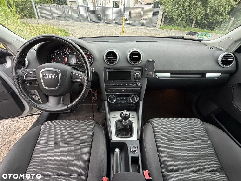 Audi A3 Sportback 1.8 TFSI Ambiente - 7