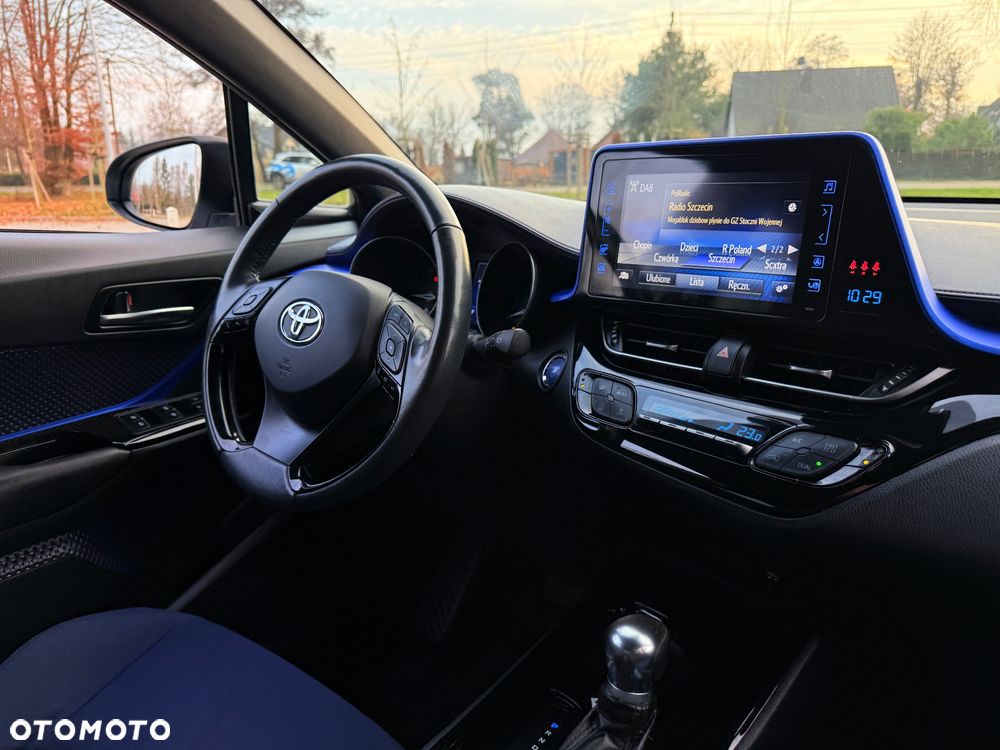 Toyota C-HR Business-Edition - 10