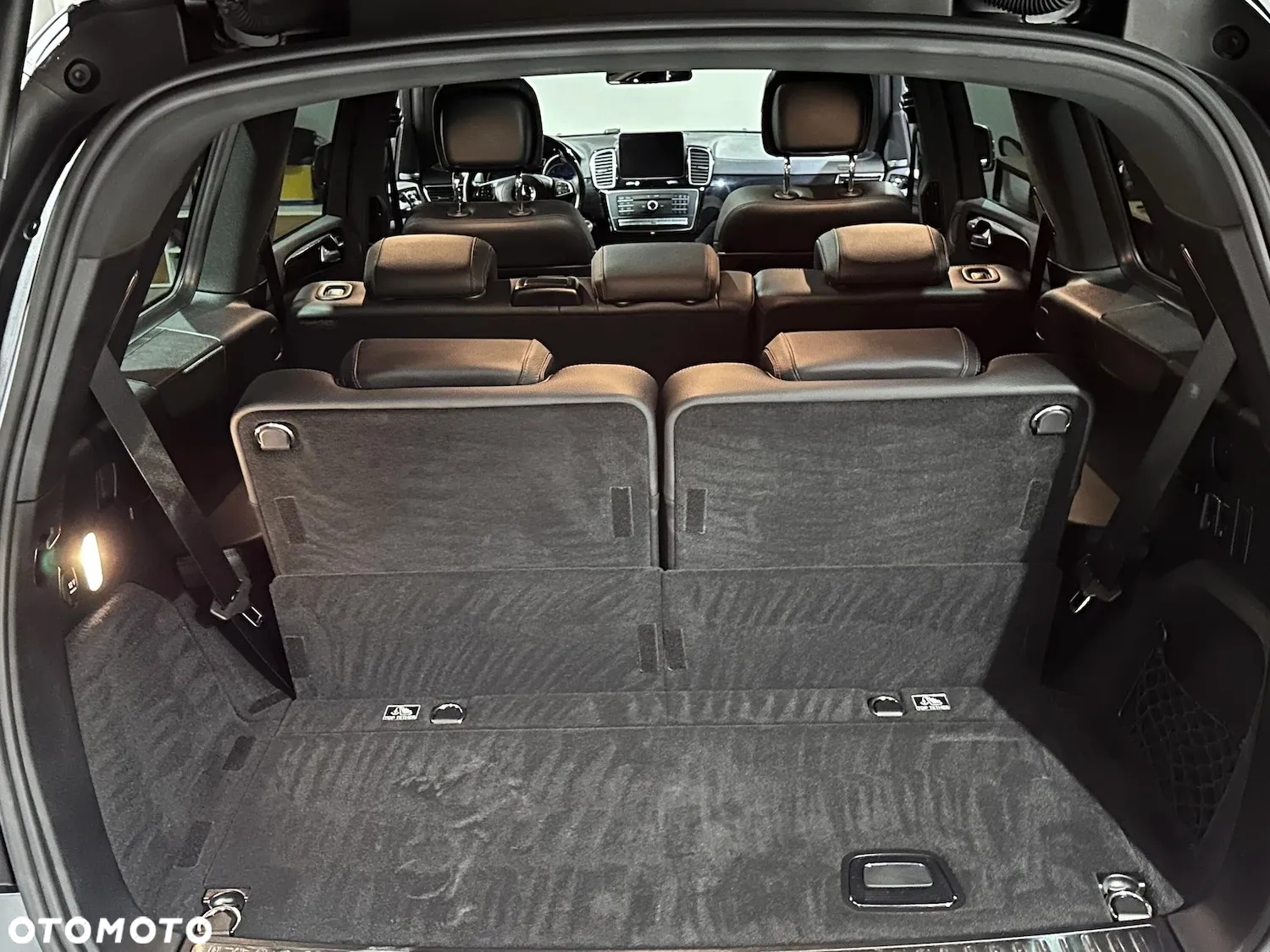 Mercedes-Benz GLS 500 4Matic 9G-TRONIC AMG Line - 10
