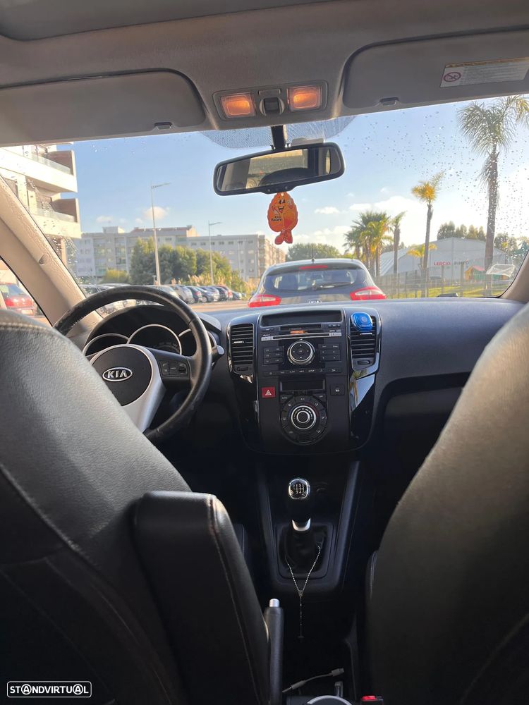 Kia Venga 1.4 CRDi TX ISG - 3
