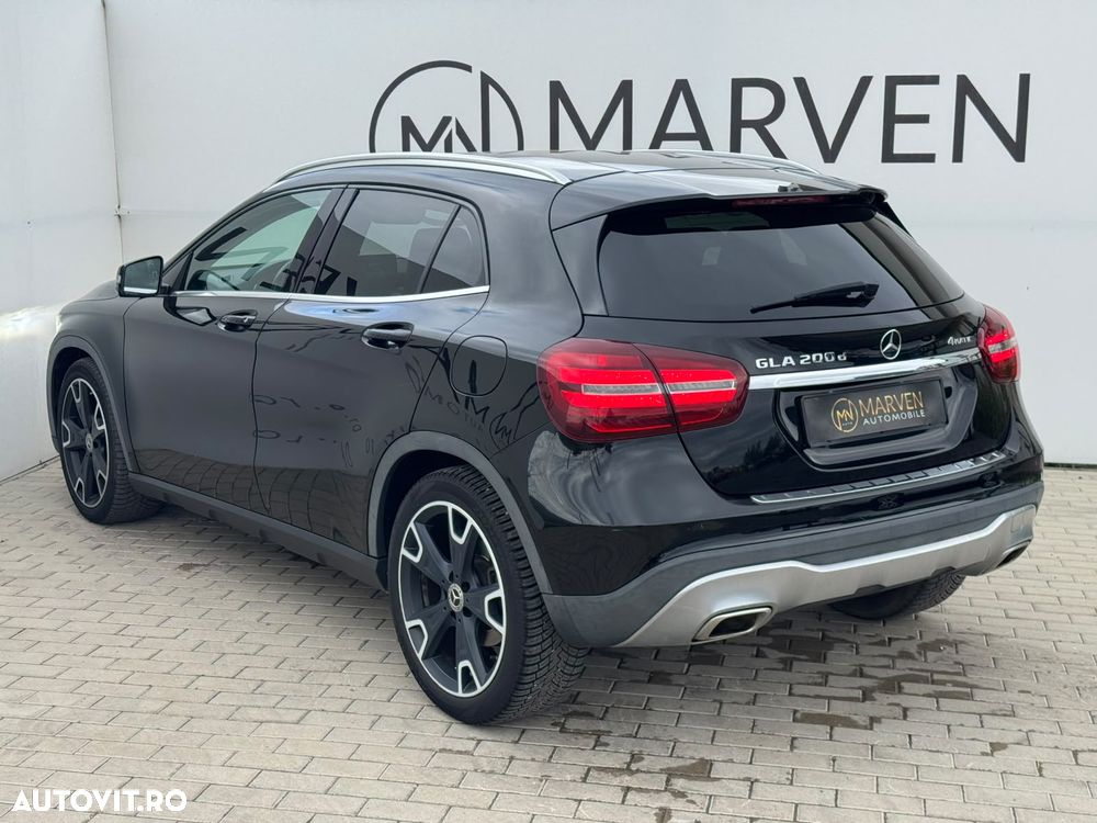 Mercedes-Benz GLA - 6