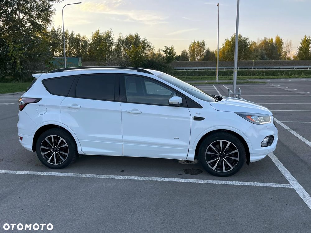 Ford Kuga 2.0 TDCi AWD ST-Line - 12