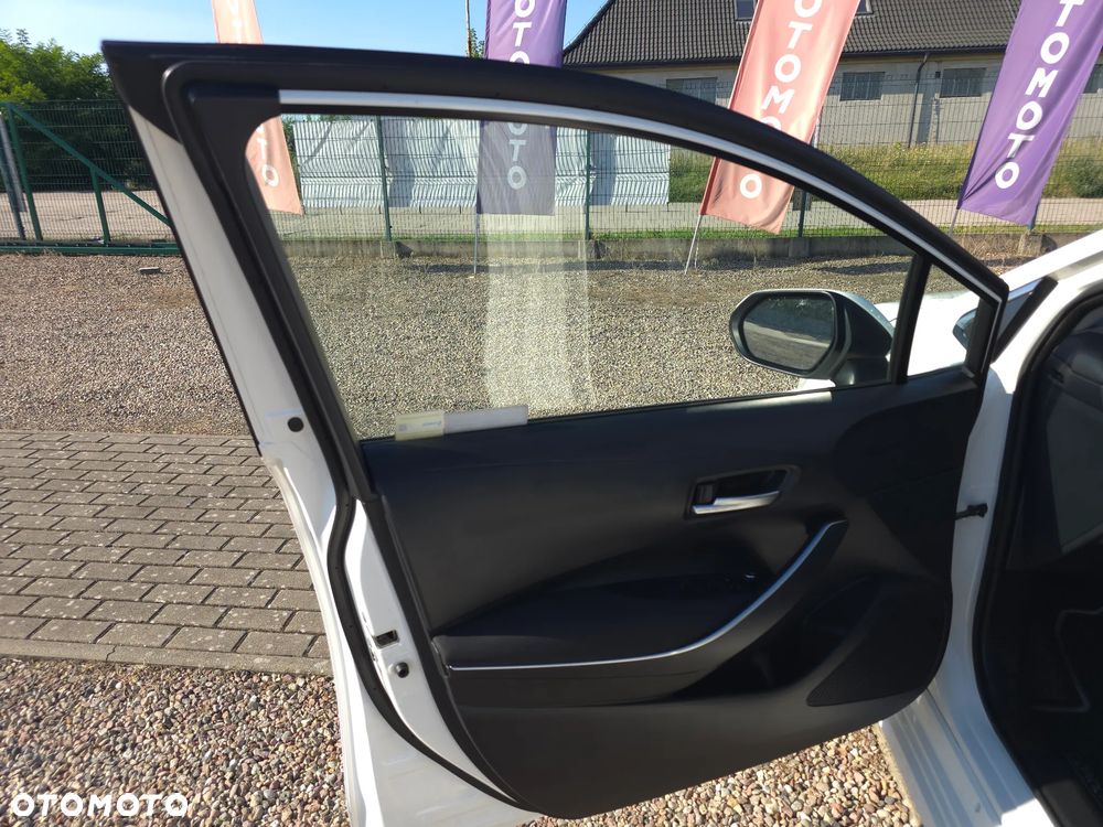 Toyota Corolla 1.8 Hybrid Comfort - 18
