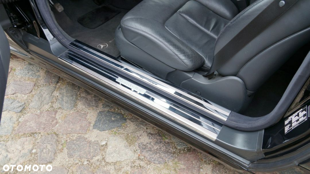 Mercedes-Benz CL 500 - 35