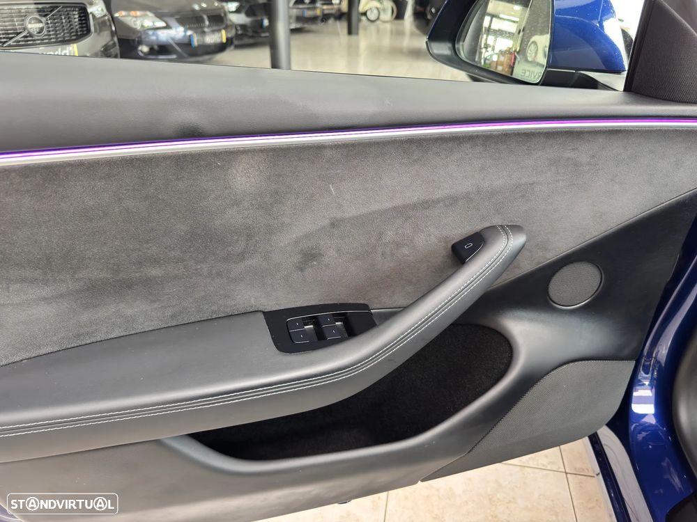 Tesla Model 3 Long Range Tração Integral Premium - 9