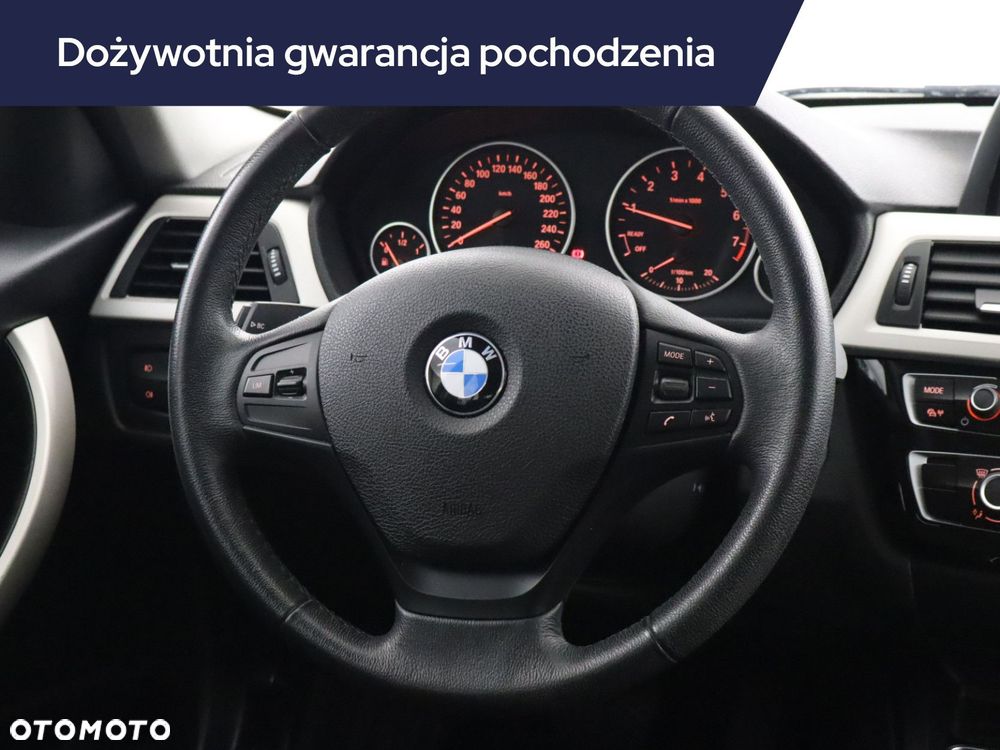 BMW Seria 3 - 21