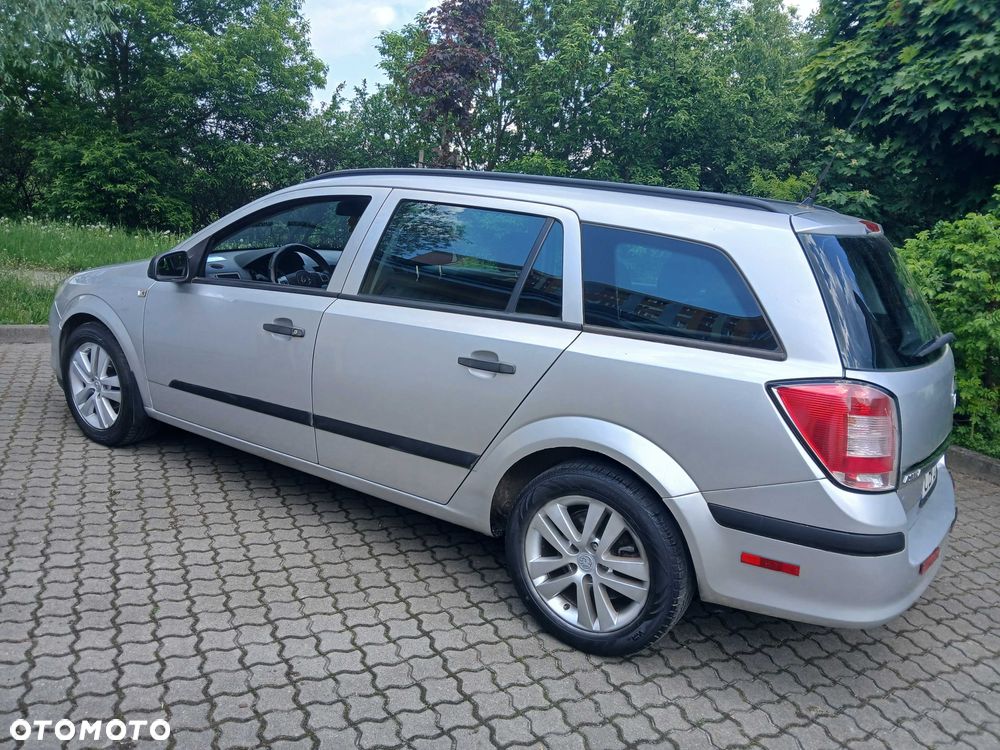 Opel Astra - 8