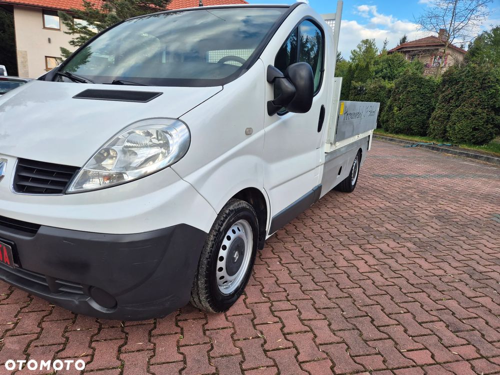 Renault Trafic - 18