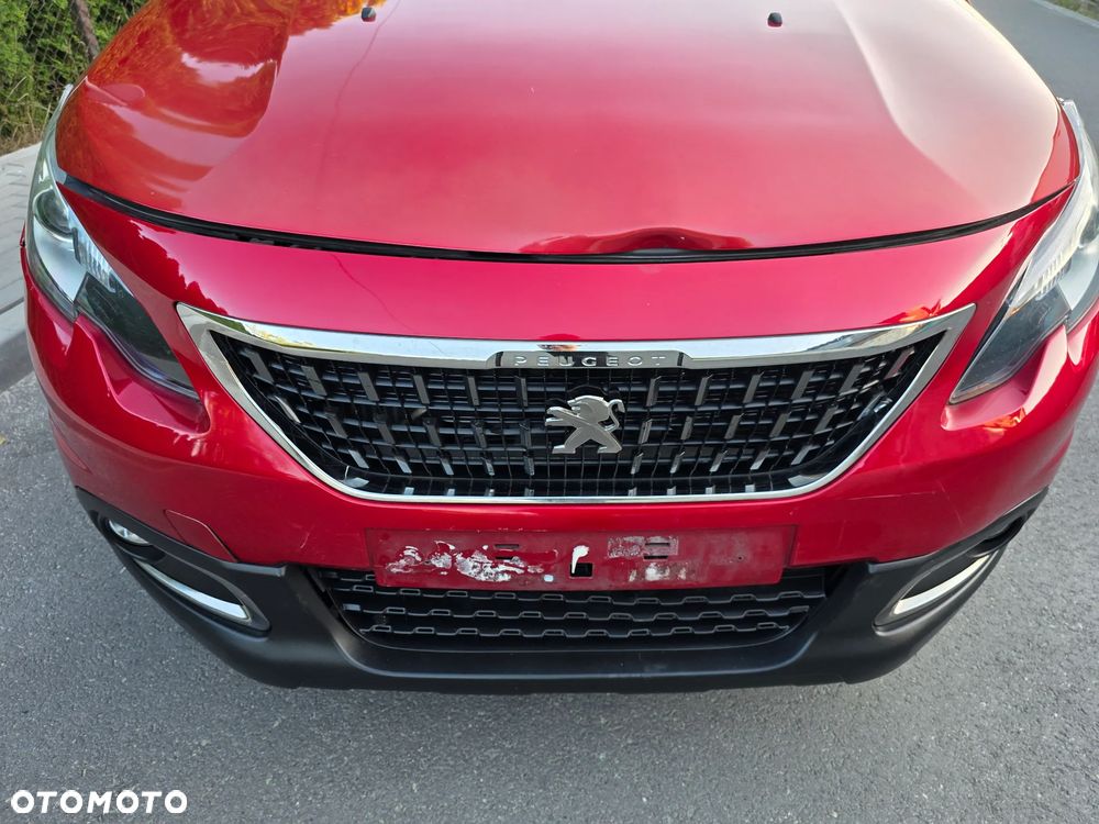 Peugeot 2008 BlueHDi 100 STOP & START Style - 30