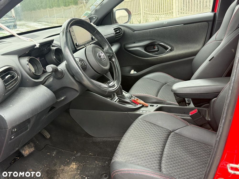 Toyota Yaris Hybrid 1.5 Premiere Edition - 9