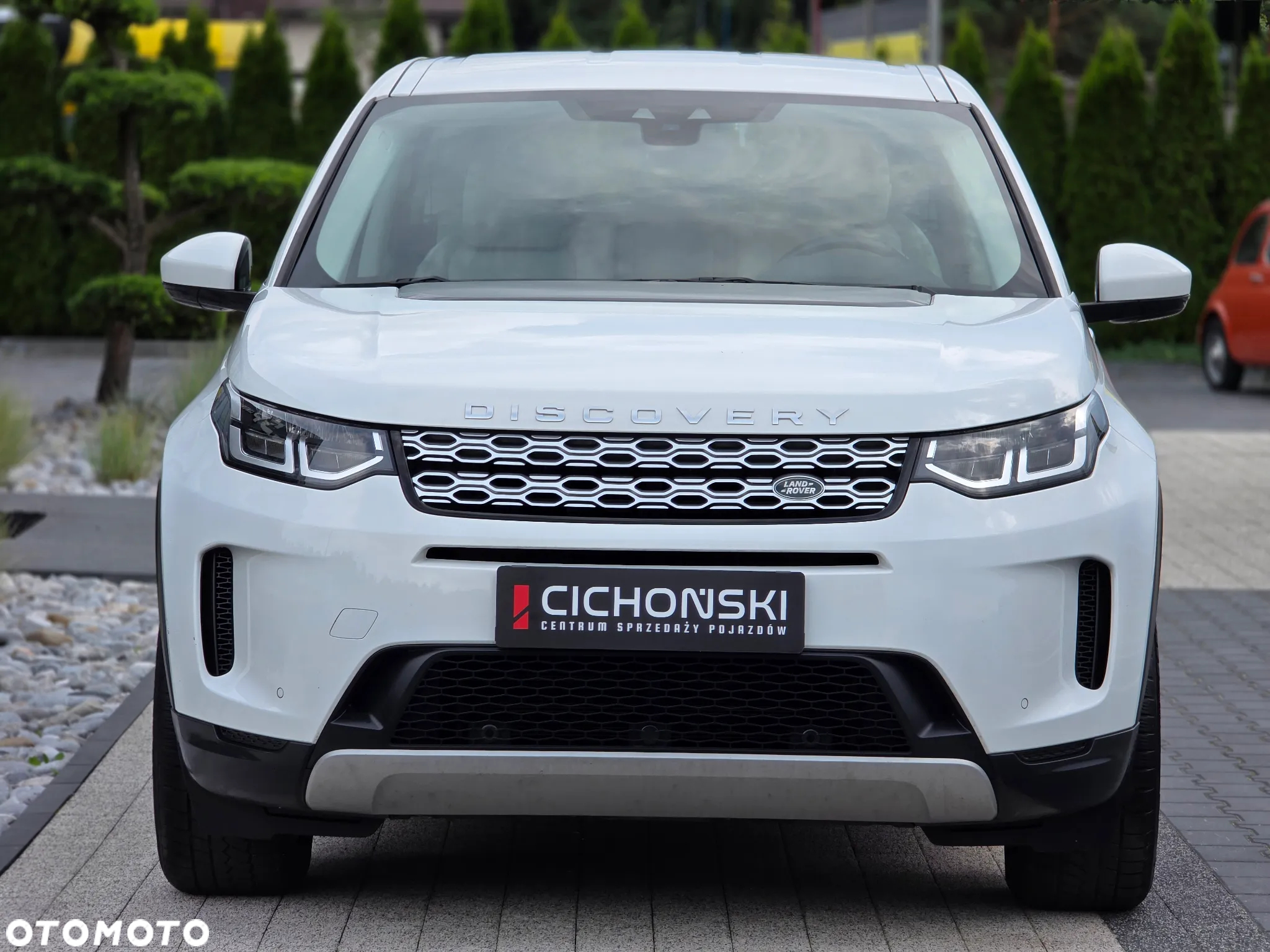 Land Rover Discovery Sport 2.0 D180 R-Dynamic SE - 4