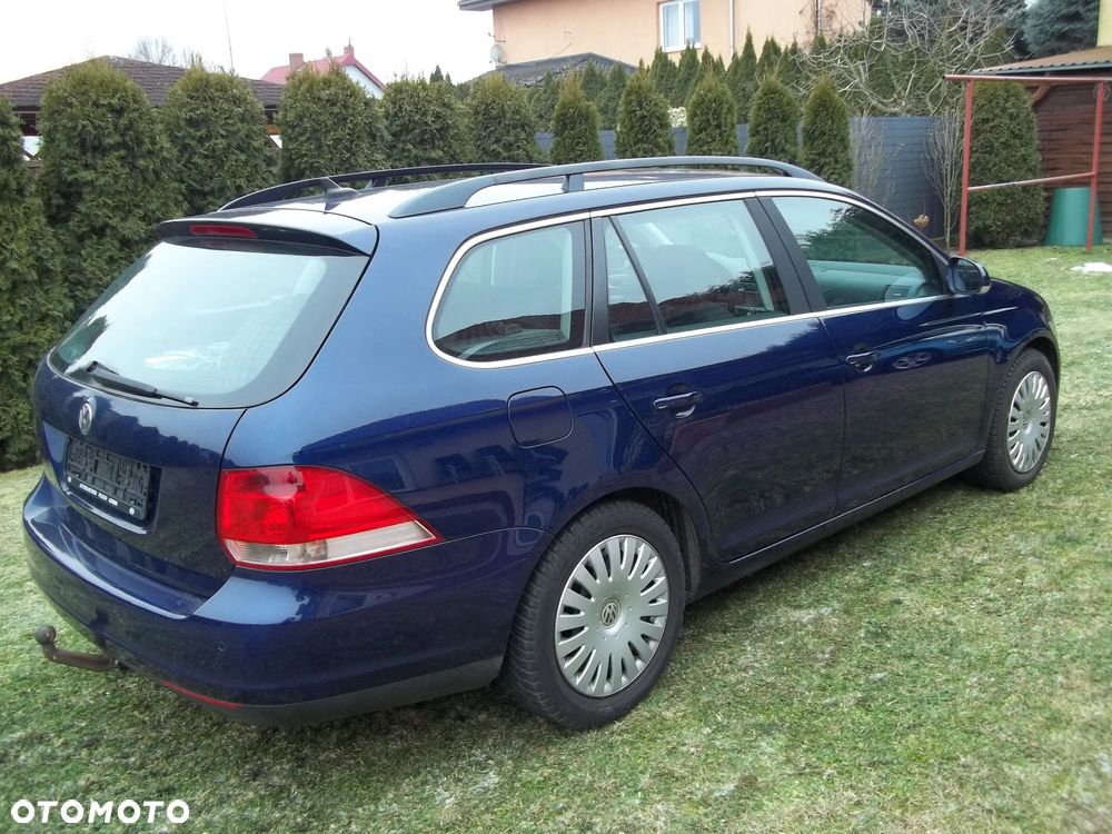 Volkswagen Golf 2.0 TDI DPF Comfortline - 5