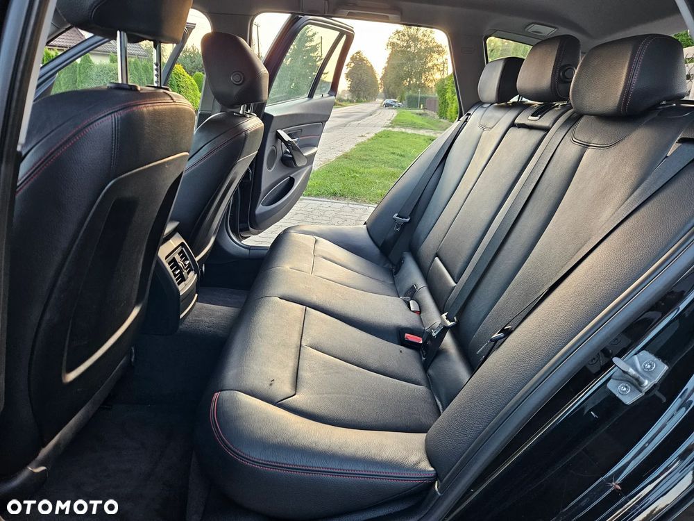 BMW Seria 3 316i Touring Sport Line - 18