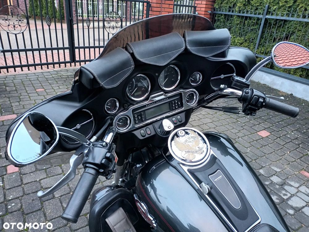 Harley-Davidson FLHTCU Ultra - 8
