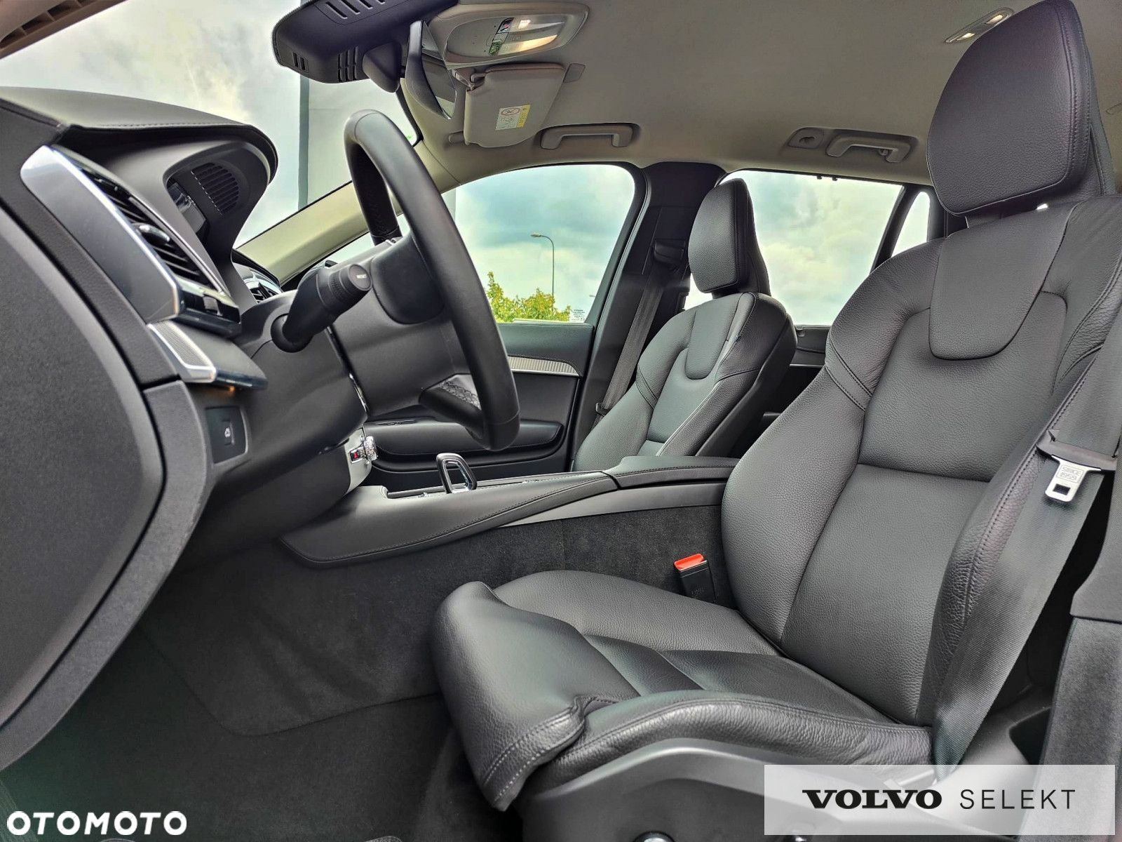 Volvo XC 90 - 12
