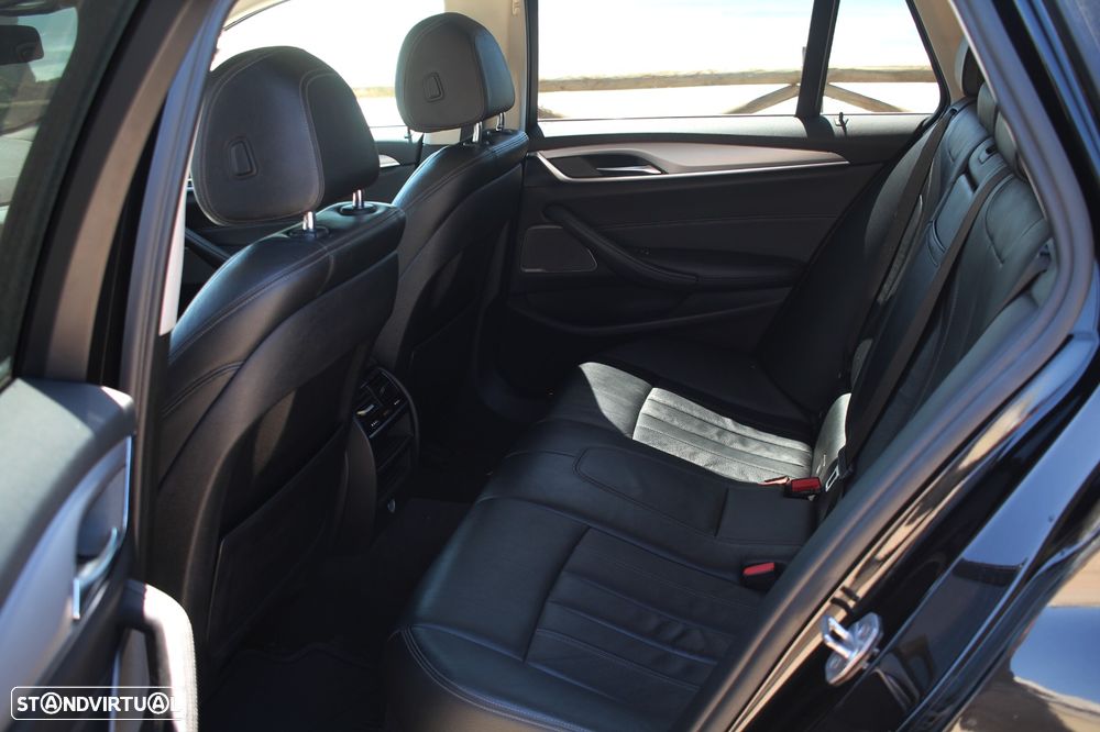 BMW 520 d Auto - 14