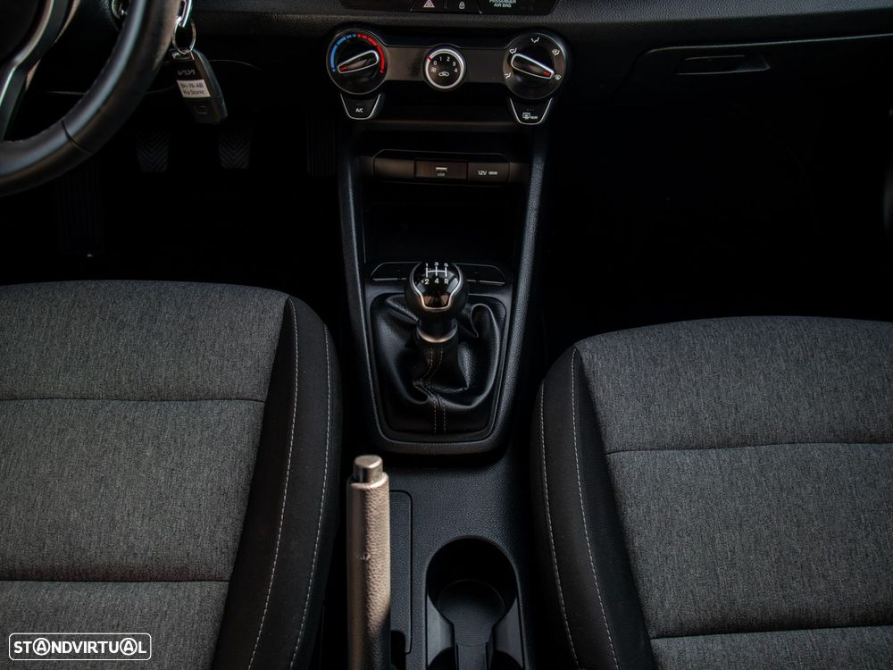 Kia Stonic 1.2 Dynamic - 26