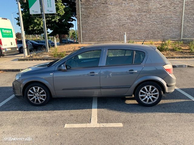 Opel Astra 1.3 CDTI Enjoy - 1