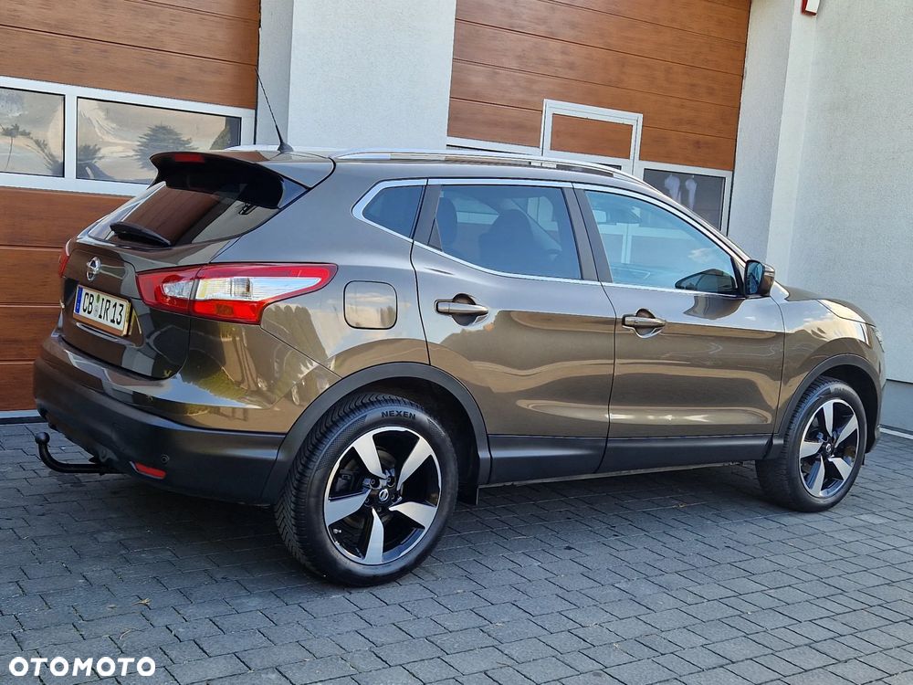 Nissan Qashqai - 17