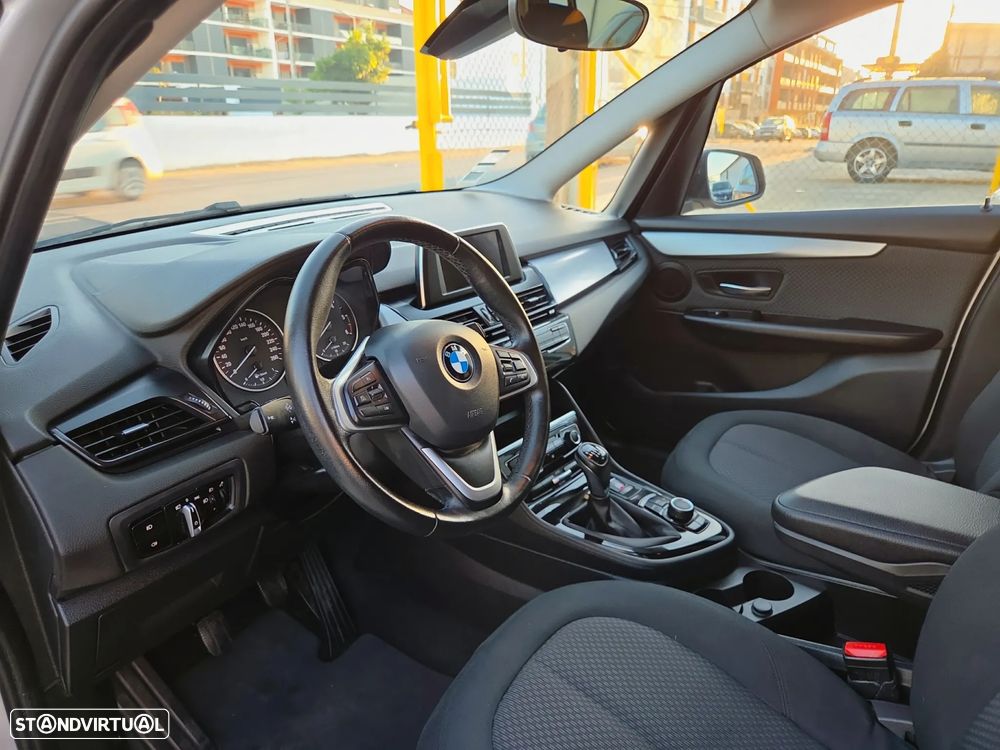 BMW 216 Gran Tourer - 47