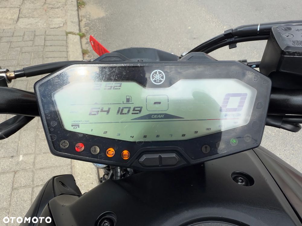 Yamaha MT - 10
