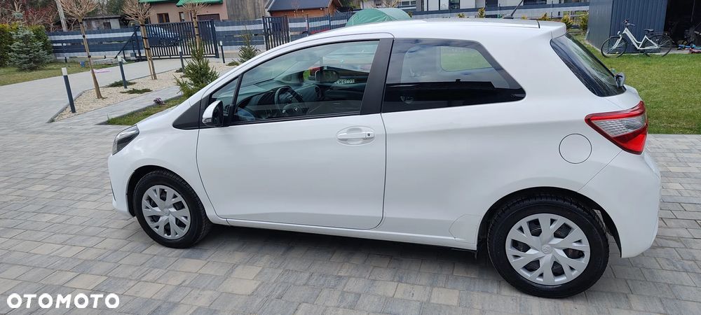 Toyota Yaris 1.0 VVT-i - 8