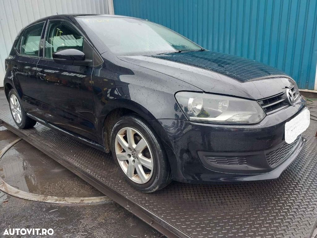 Broasca usa stanga spate Volkswagen Polo 6R 2010 HATCHBACK 1.6 TDI - 13