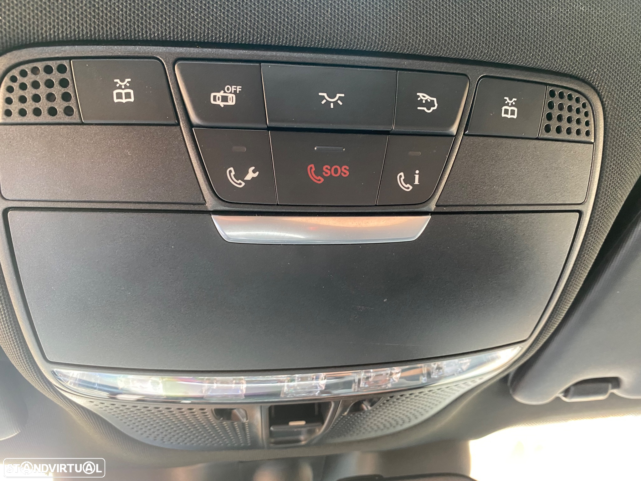 Mercedes-Benz GLC 250 d 4Matic 9G-TRONIC AMG Line - 48