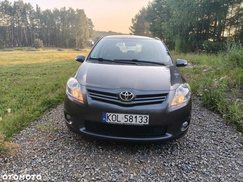 Toyota Auris 1.6 Executive - 2