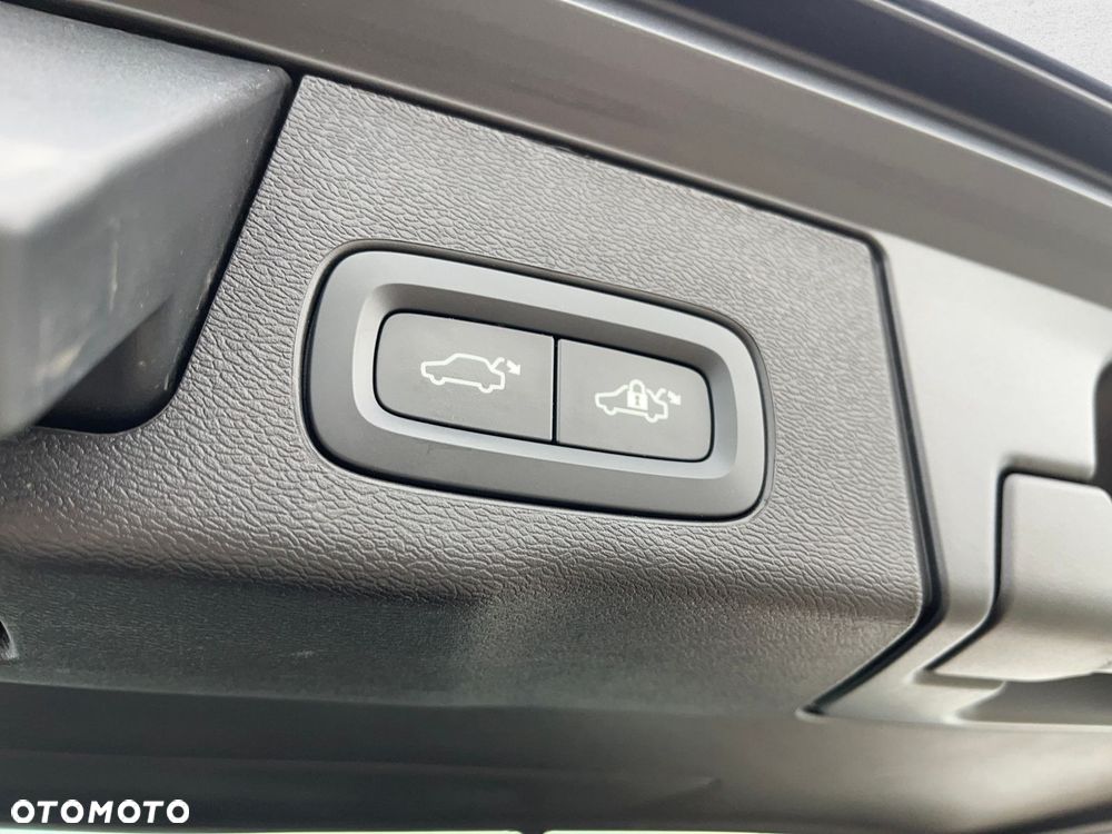 Volvo XC 60 - 13