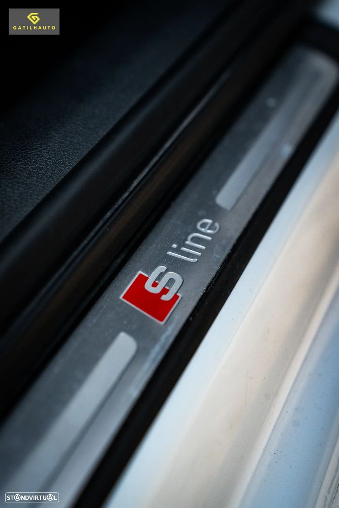 Audi A3 Sportback 1.6 TDI (clean diesel) S line Sport Pack - 19