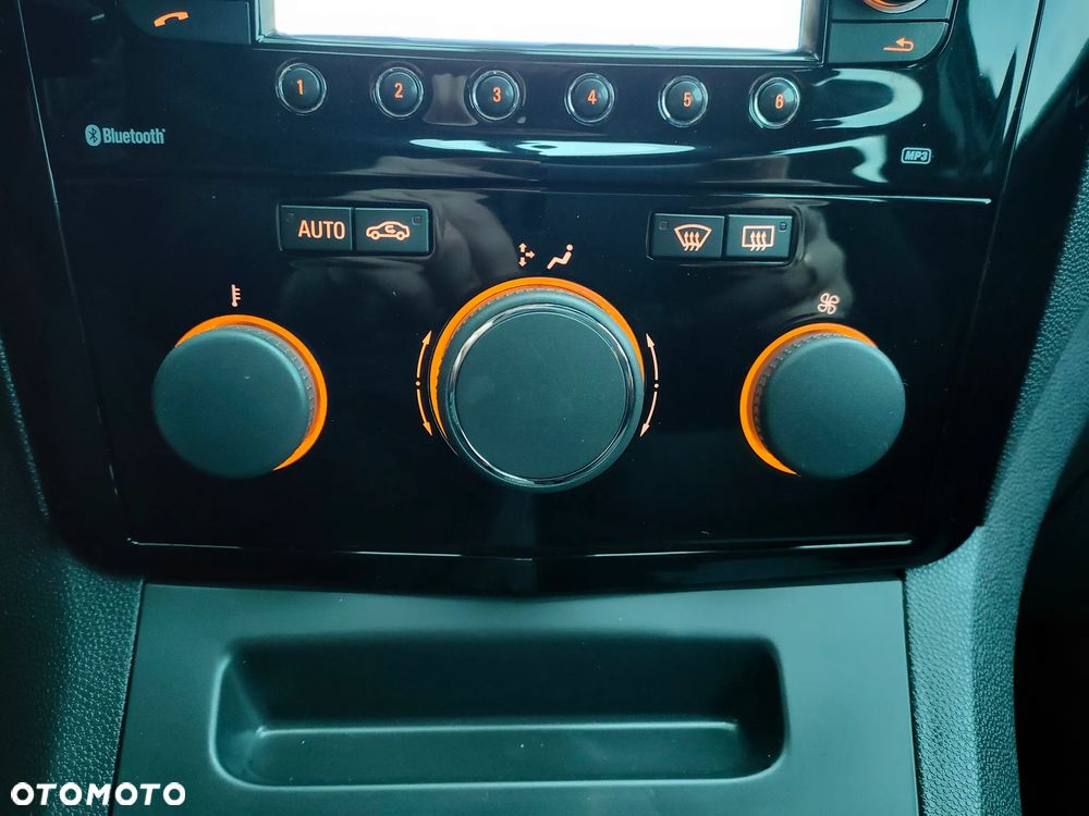 Opel Zafira 1.7 CDTI Cosmo - 23