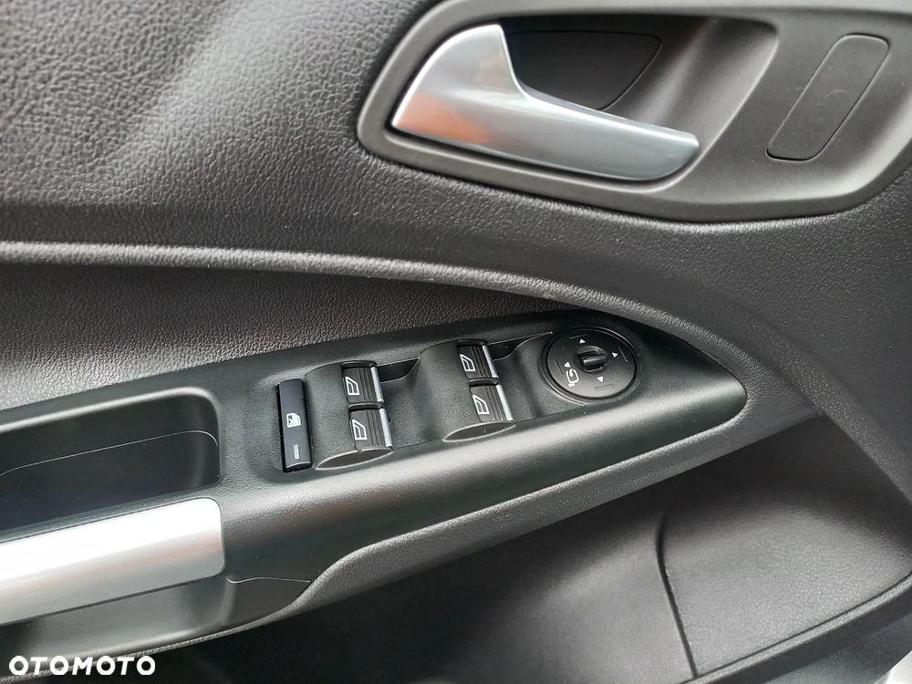 Ford Tourneo Connect Grand 1.5 TDCi Start/Stop Titanium - 29