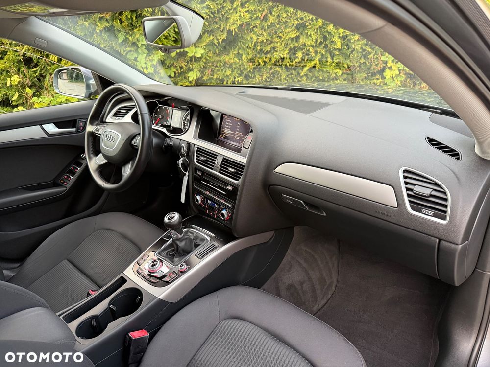Audi A4 Avant 2.0 TDI DPF Attraction - 16