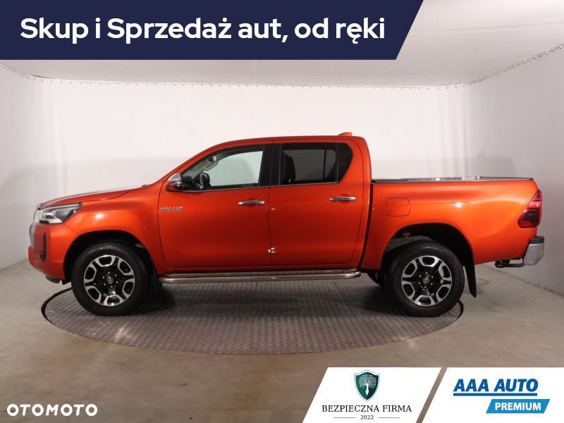 Toyota Hilux - 4