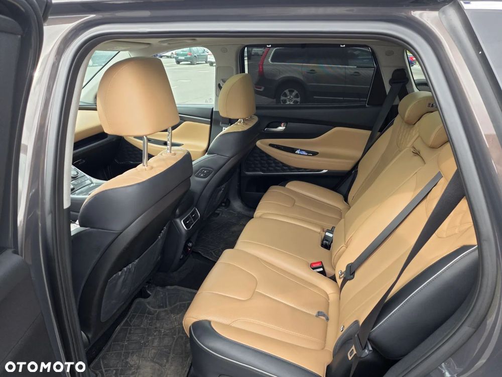 Hyundai Santa Fe - 12