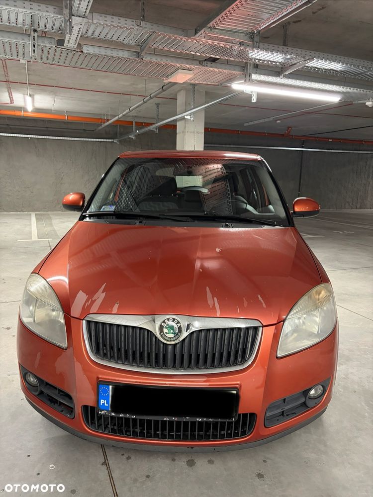 Skoda Fabia 2007 photo 3