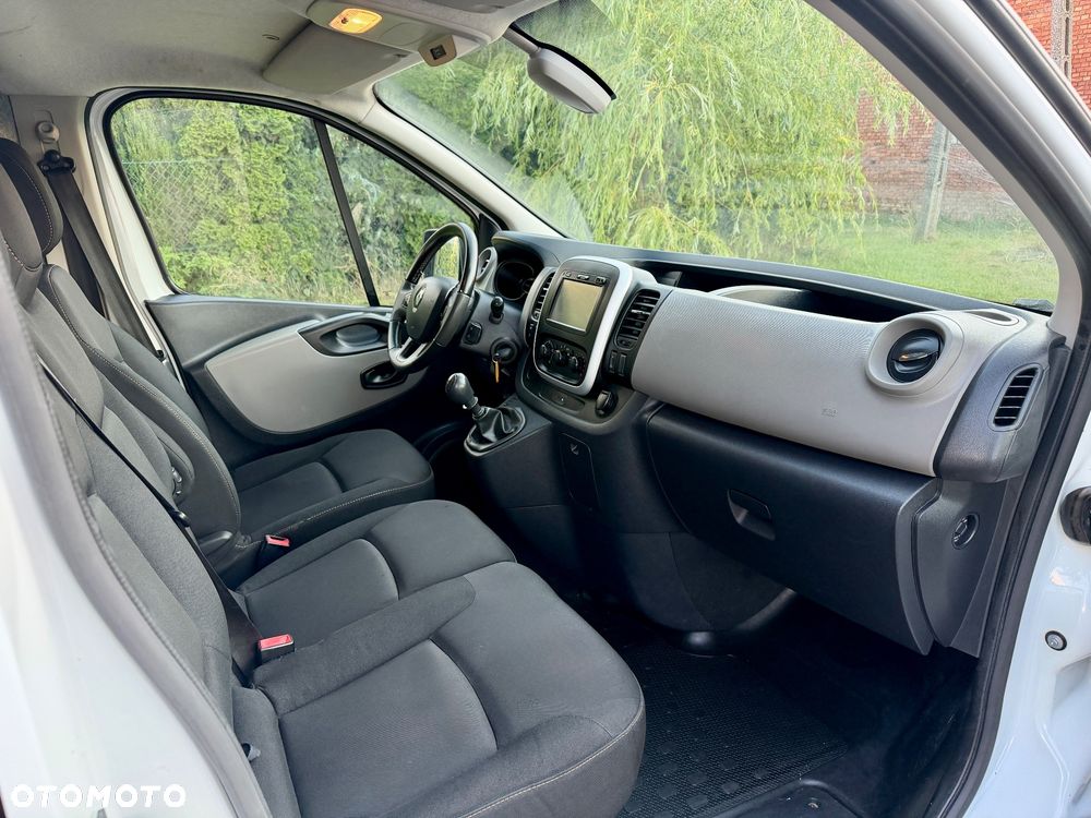 Renault Trafic III 1.6 DCI 115 KM Long L2H1 Klima Navi Piękny - 8