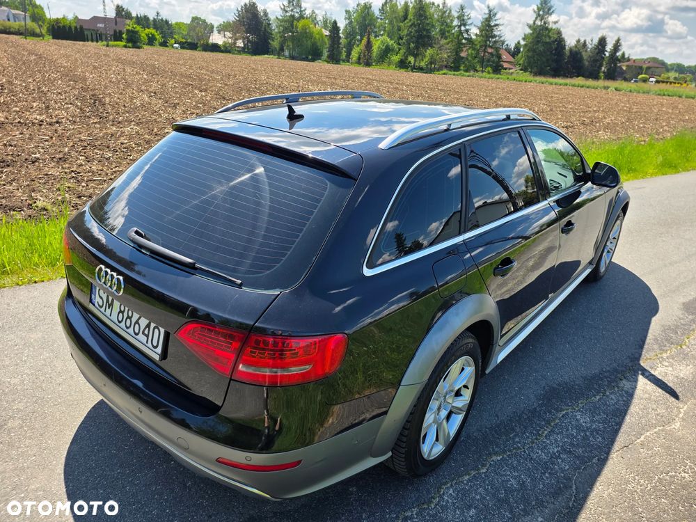 Audi A4 Allroad - 11
