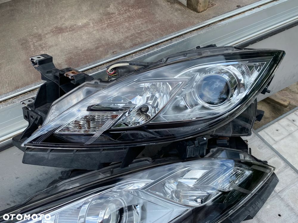 lampa mazda 6 II GH prawa eu - 2