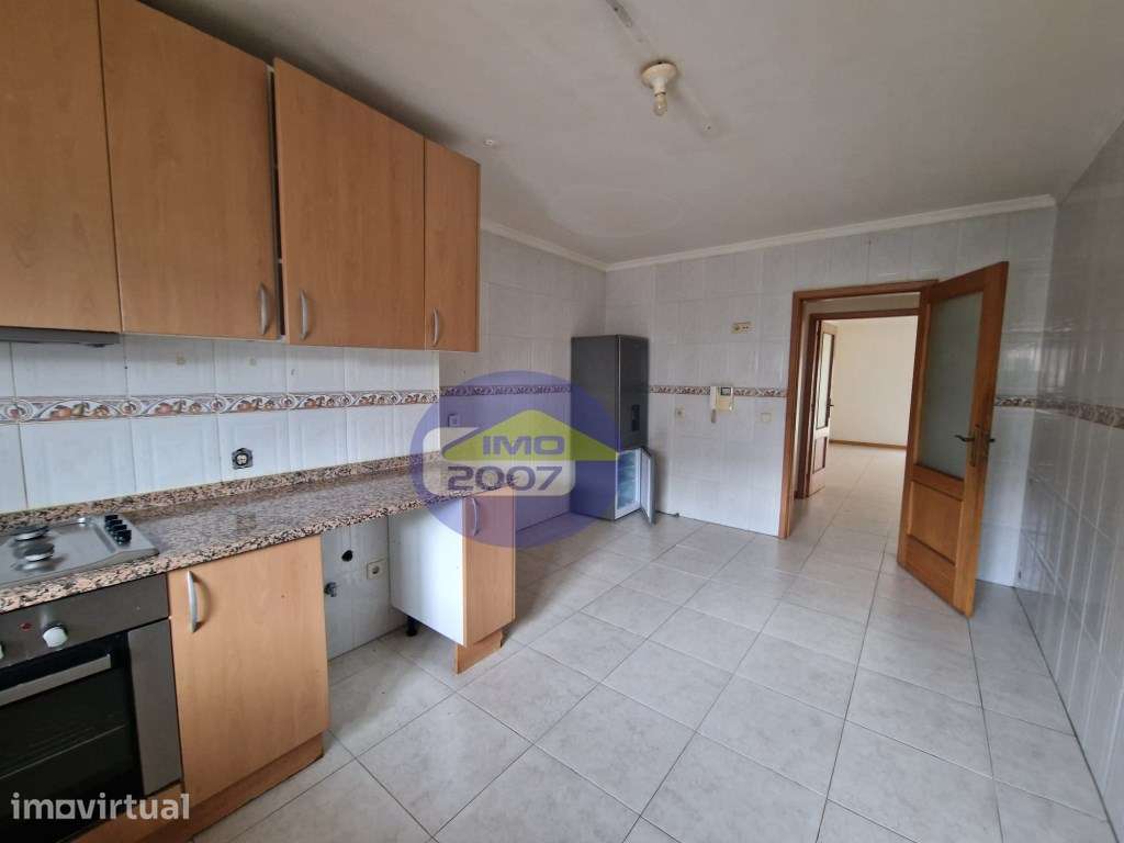 Apartamento T3 com terraço - Grande imagem: 3/16