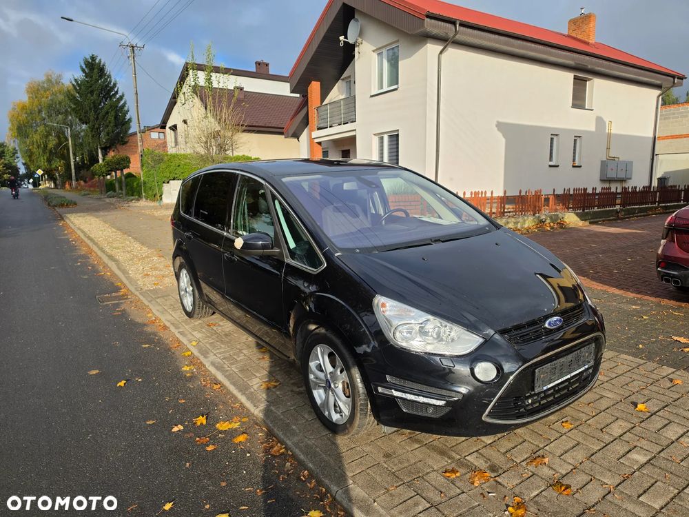 Ford S-Max 2011 photo 2