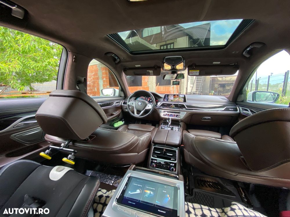 BMW Seria 7 730d xDrive - 14