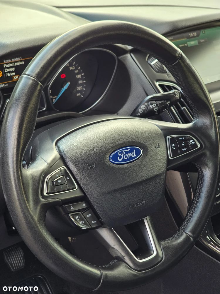 Ford Focus 1.0 EcoBoost 99g Titanium - 25