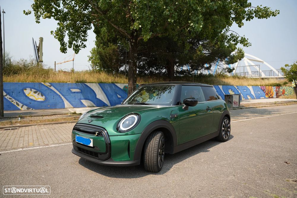MINI 3 Portas Cooper SE Premium Extra Essential - 3