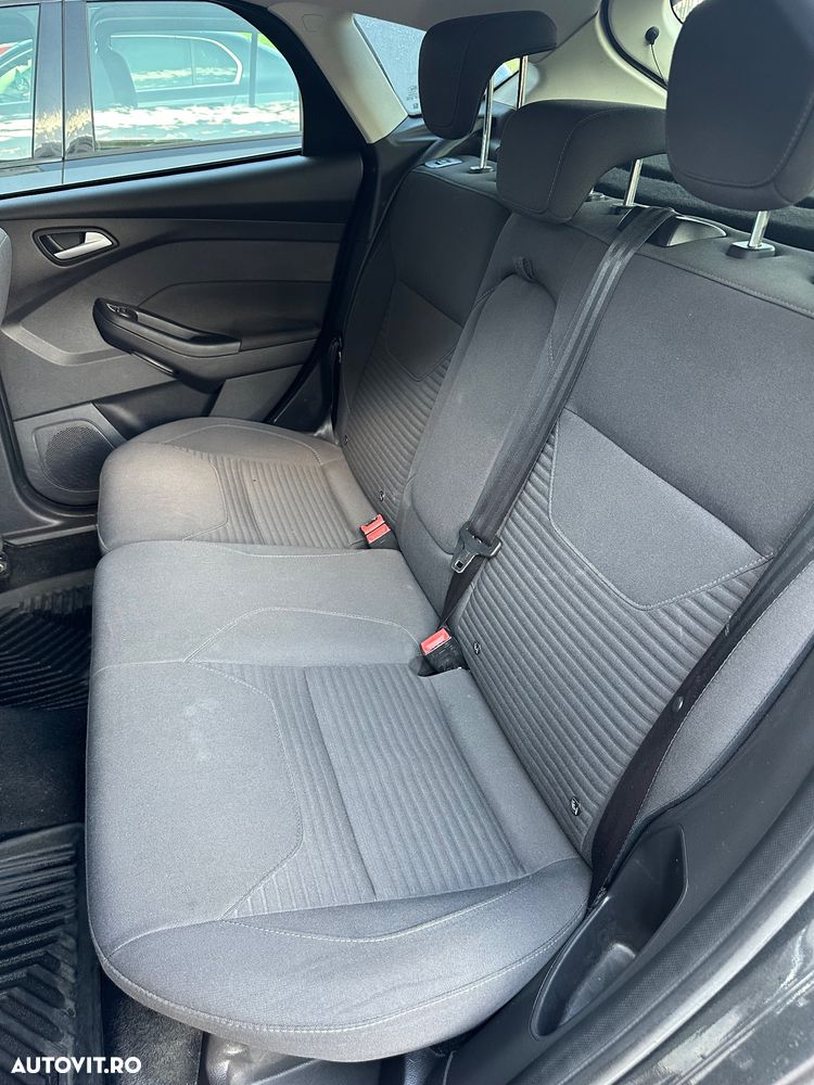 Ford Focus 1.6 TDCi DPF Titanium - 15