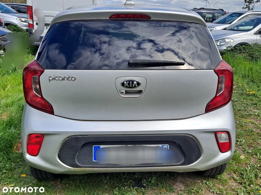 Kia Picanto 1.0 L - 9