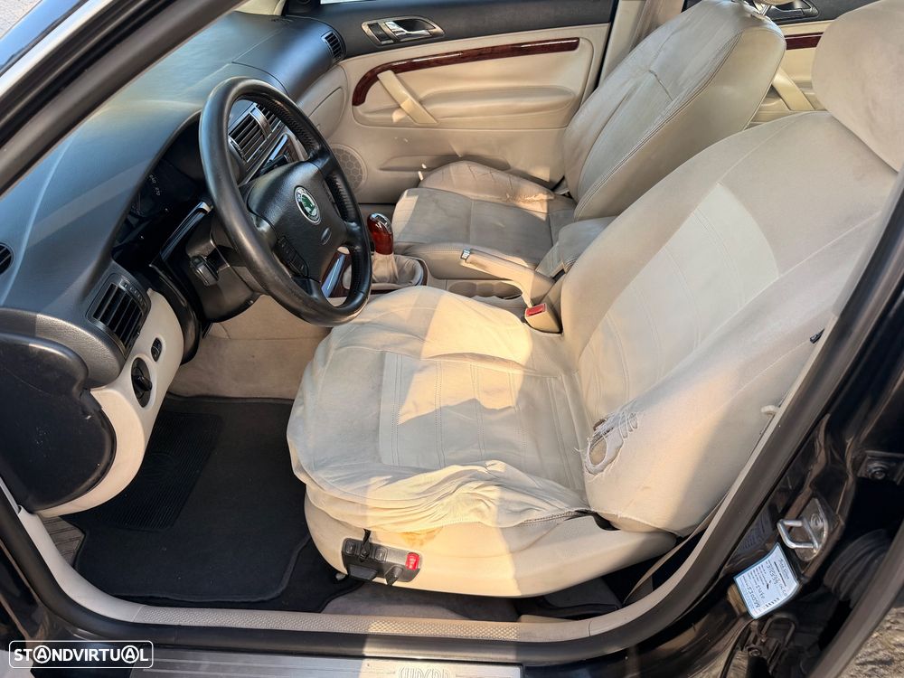 Skoda Superb 1.9 TDI Elegance VMF - 10