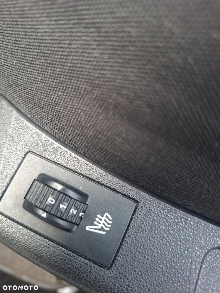 Citroën C4 1.6 HDi SX Pack MCP - 9